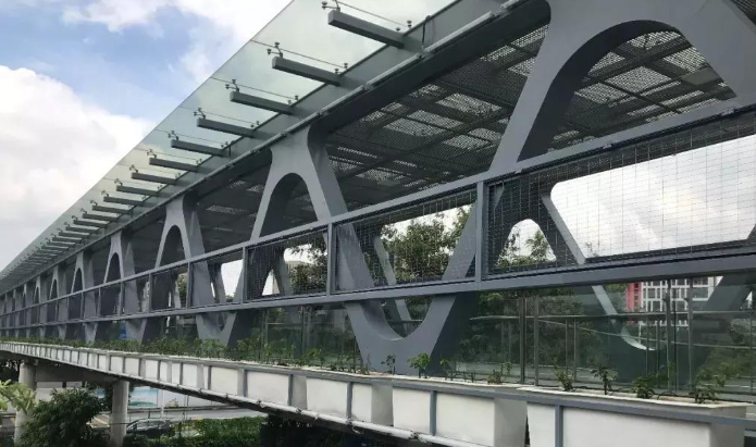 临河论管桁架结构工程弯管加工防锈处理的方法